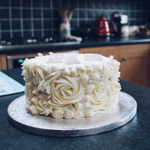 Load image into Gallery viewer, White Details