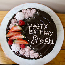 Load image into Gallery viewer, Semi Naked Drip Cake